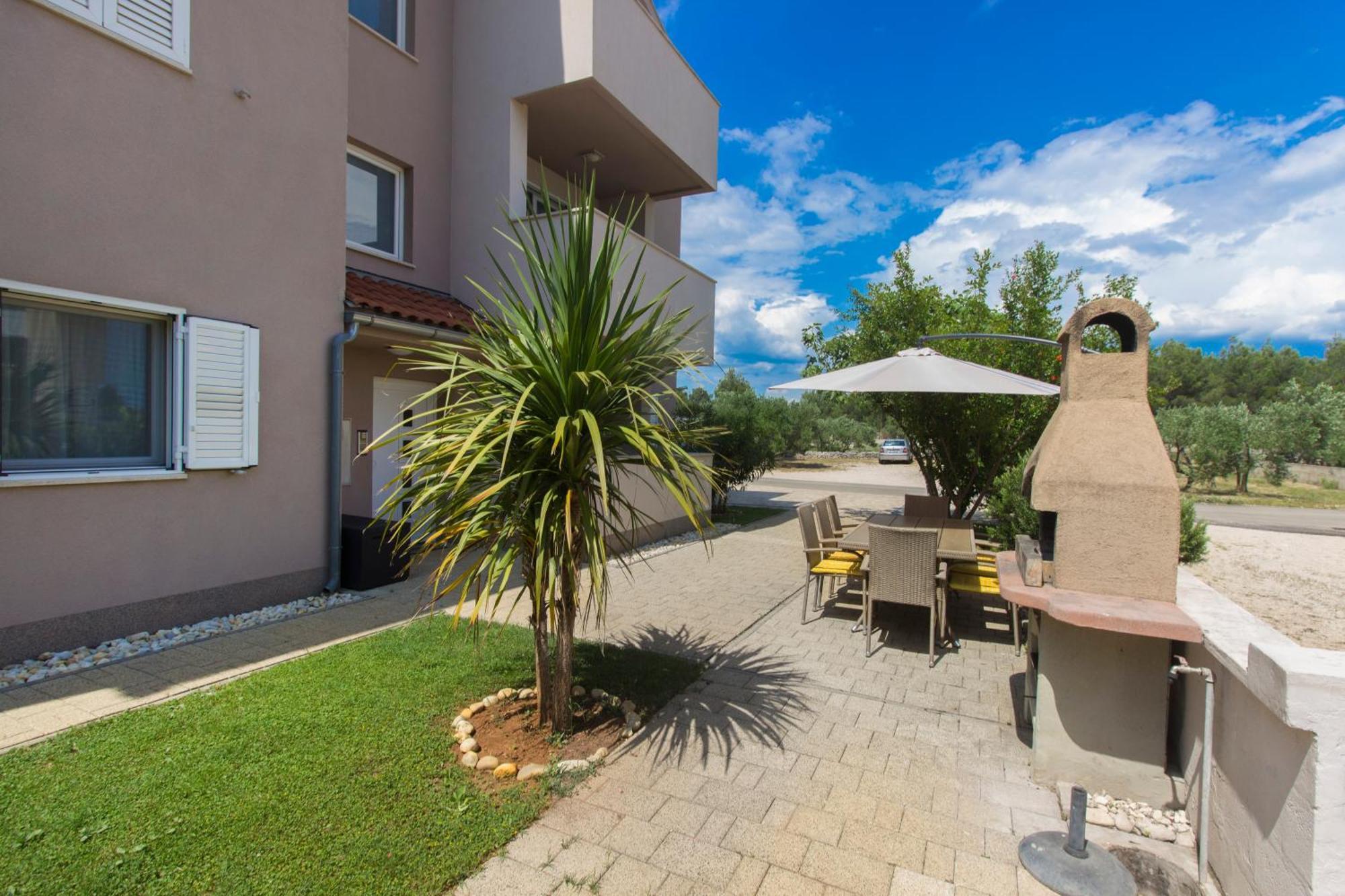 Apartmani Gnjidic Srima Exteriör bild